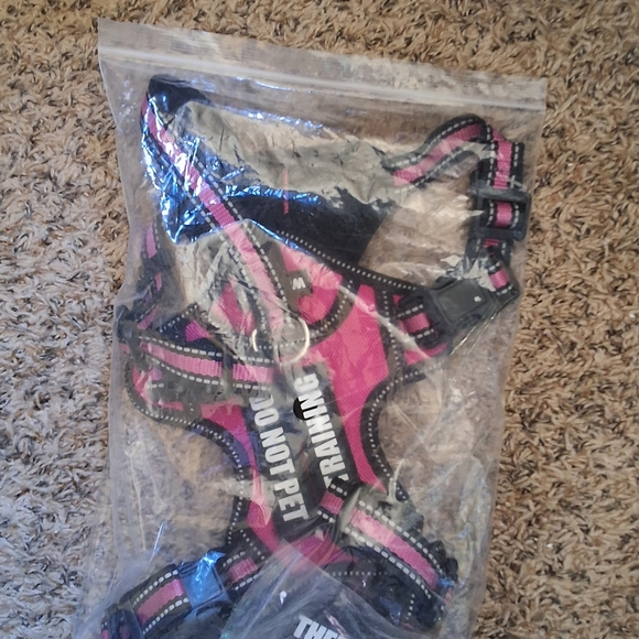 Service Dog Vest No Pull Dog Harness with 7 Dog Patches, Reflective Pet Harness - Picture 6 of 6